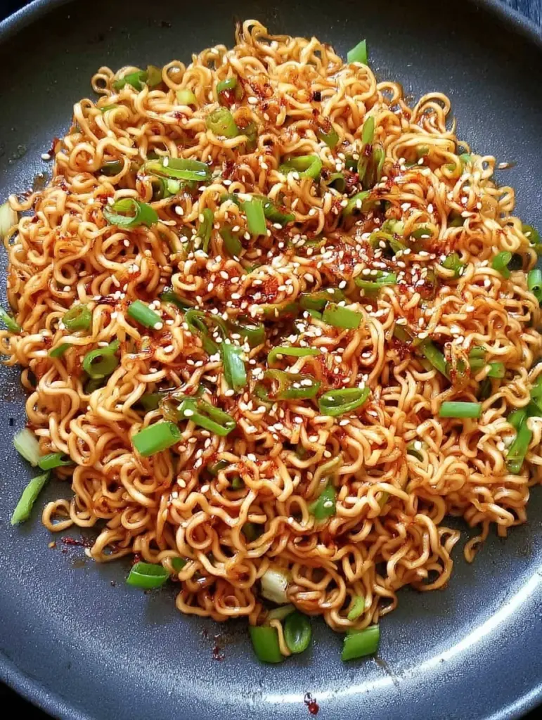 10 Minute Sesame Garlic Ramen Noodles