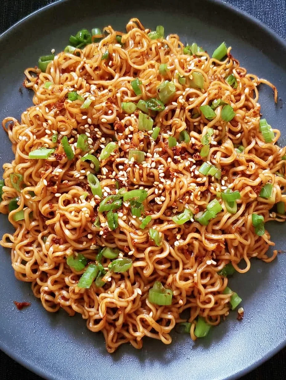 10 Minute Sesame Garlic Ramen Noodles